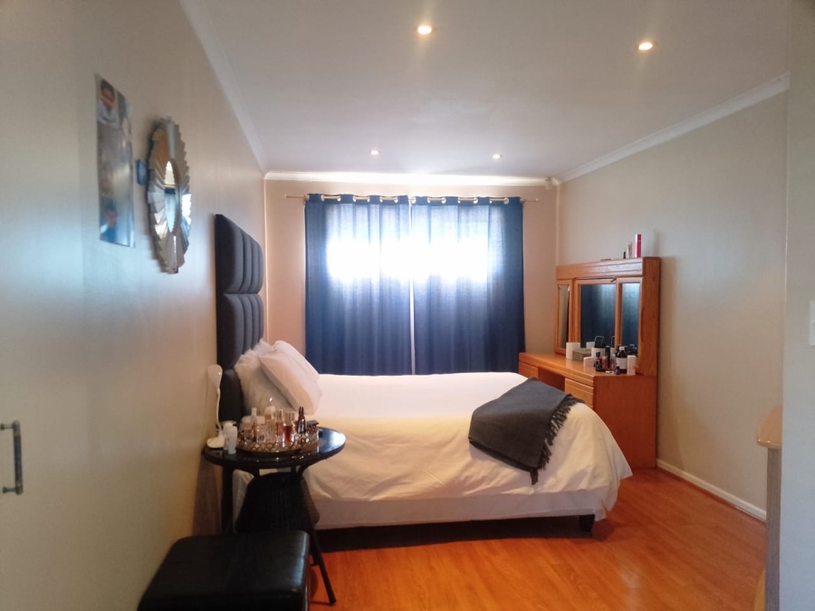 3 Bedroom Property for Sale in Belhar Western Cape